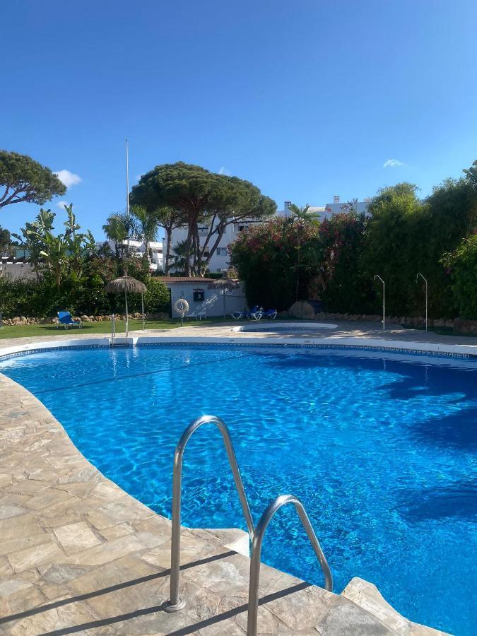 Tranquility Studio Apartment Малага Экстерьер фото